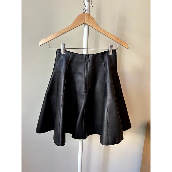 Longchamp Black Leather Mini Skirt, Size FR 36 (US 4) - Picture 1 of 4